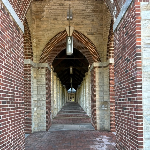 Meet your Posher - Picture 1 of 1